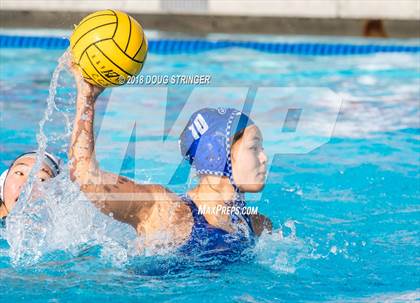 Thumbnail 2 in Mountain View vs. Los Altos (CIF-CCS Division 1 Girls Water Polo Championship) photogallery.