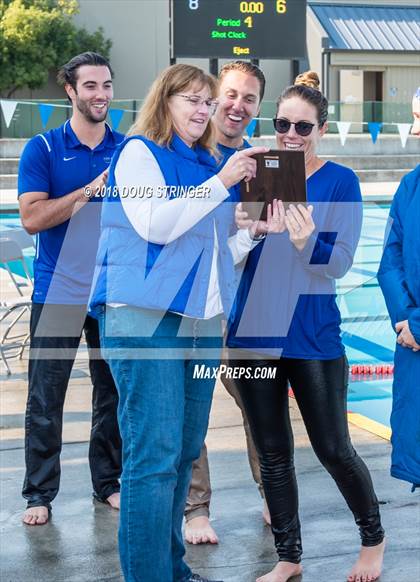 Thumbnail 3 in Mountain View vs. Los Altos (CIF-CCS Division 1 Girls Water Polo Championship) photogallery.