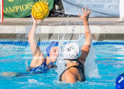 Thumbnail 3 in Mountain View vs. Los Altos (CIF-CCS Division 1 Girls Water Polo Championship) photogallery.