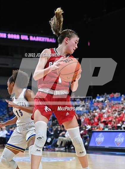 Thumbnail 1 in Brownsboro vs Fredericksburg (UIL 4A State Semifinals) photogallery.