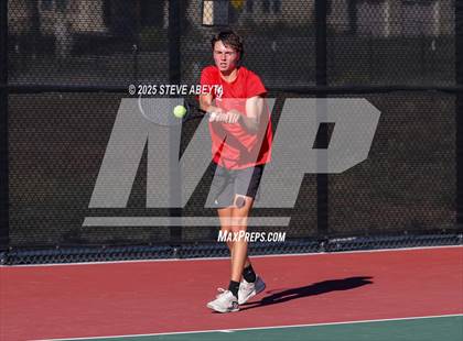 Thumbnail 3 in Fossil Ridge @ Regis Jesuit (CHSAA 5A Boys Dual Team Semifinals) photogallery.