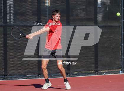 Thumbnail 2 in Fossil Ridge @ Regis Jesuit (CHSAA 5A Boys Dual Team Semifinals) photogallery.