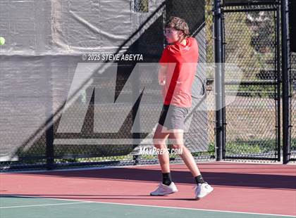 Thumbnail 3 in Fossil Ridge @ Regis Jesuit (CHSAA 5A Boys Dual Team Semifinals) photogallery.