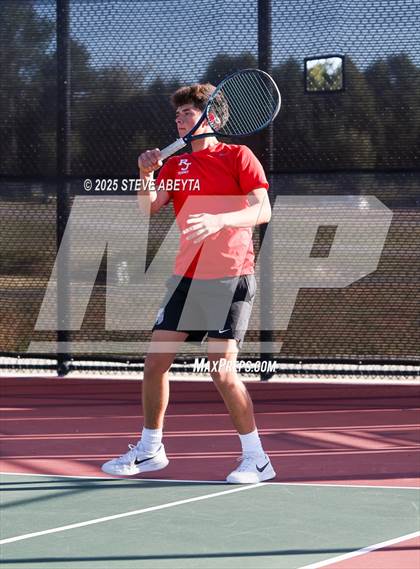 Thumbnail 3 in Fossil Ridge @ Regis Jesuit (CHSAA 5A Boys Dual Team Semifinals) photogallery.