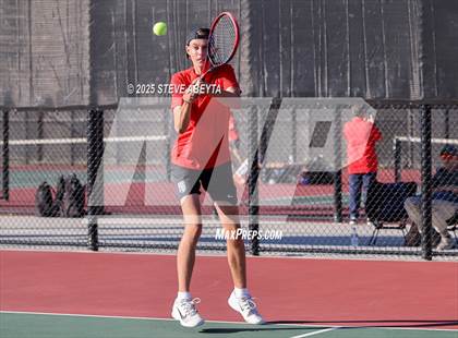 Thumbnail 1 in Fossil Ridge @ Regis Jesuit (CHSAA 5A Boys Dual Team Semifinals) photogallery.