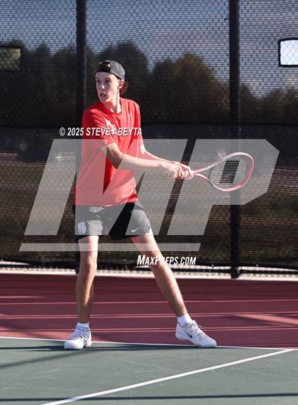Thumbnail 2 in Fossil Ridge @ Regis Jesuit (CHSAA 5A Boys Dual Team Semifinals) photogallery.