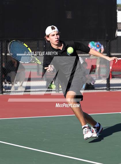 Thumbnail 3 in Fossil Ridge @ Regis Jesuit (CHSAA 5A Boys Dual Team Semifinals) photogallery.