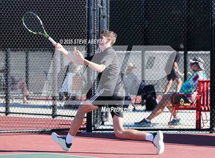 Thumbnail 1 in Fossil Ridge @ Regis Jesuit (CHSAA 5A Boys Dual Team Semifinals) photogallery.