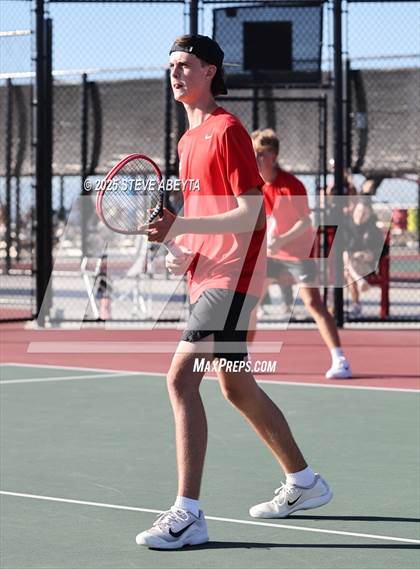 Thumbnail 2 in Fossil Ridge @ Regis Jesuit (CHSAA 5A Boys Dual Team Semifinals) photogallery.