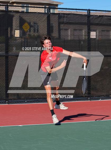 Thumbnail 1 in Fossil Ridge @ Regis Jesuit (CHSAA 5A Boys Dual Team Semifinals) photogallery.