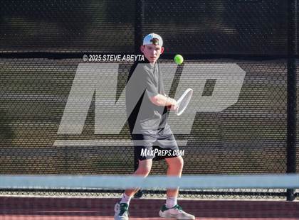 Thumbnail 2 in Fossil Ridge @ Regis Jesuit (CHSAA 5A Boys Dual Team Semifinals) photogallery.
