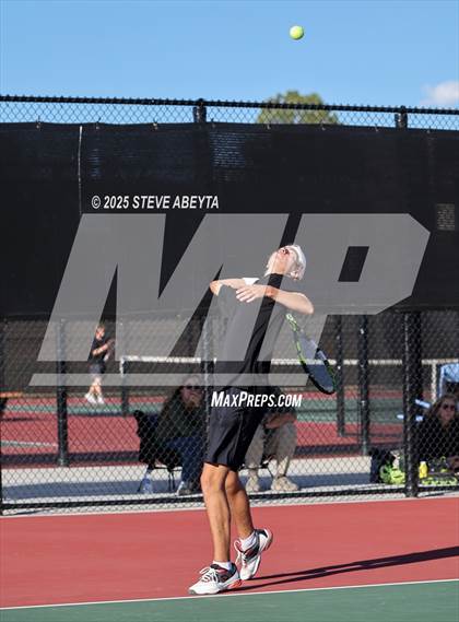 Thumbnail 3 in Fossil Ridge @ Regis Jesuit (CHSAA 5A Boys Dual Team Semifinals) photogallery.