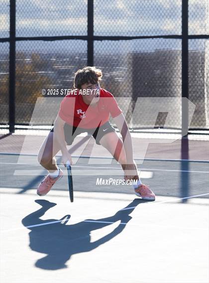 Thumbnail 1 in Fossil Ridge @ Regis Jesuit (CHSAA 5A Boys Dual Team Semifinals) photogallery.