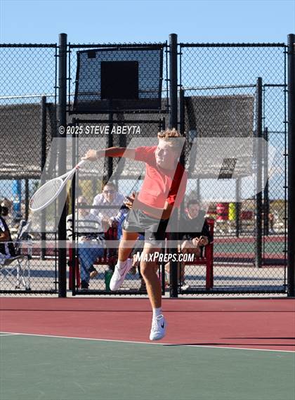Thumbnail 3 in Fossil Ridge @ Regis Jesuit (CHSAA 5A Boys Dual Team Semifinals) photogallery.
