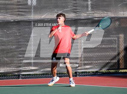 Thumbnail 1 in Fossil Ridge @ Regis Jesuit (CHSAA 5A Boys Dual Team Semifinals) photogallery.