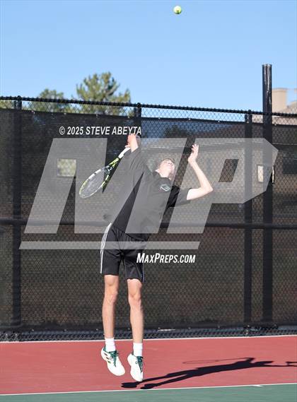 Thumbnail 1 in Fossil Ridge @ Regis Jesuit (CHSAA 5A Boys Dual Team Semifinals) photogallery.