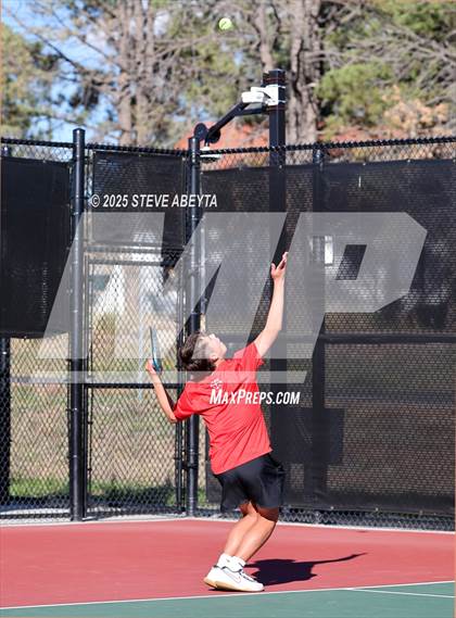 Thumbnail 1 in Fossil Ridge @ Regis Jesuit (CHSAA 5A Boys Dual Team Semifinals) photogallery.