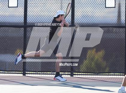 Thumbnail 3 in Fossil Ridge @ Regis Jesuit (CHSAA 5A Boys Dual Team Semifinals) photogallery.