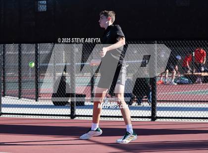 Thumbnail 2 in Fossil Ridge @ Regis Jesuit (CHSAA 5A Boys Dual Team Semifinals) photogallery.
