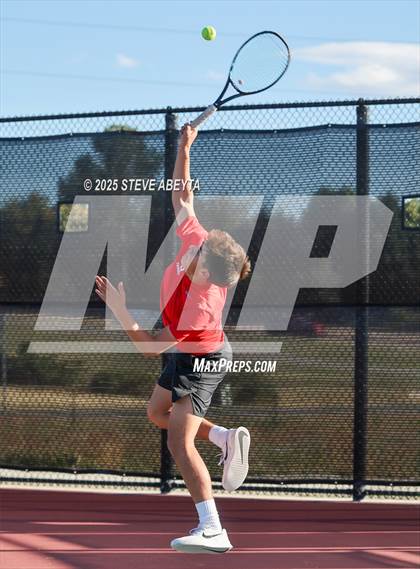 Thumbnail 2 in Fossil Ridge @ Regis Jesuit (CHSAA 5A Boys Dual Team Semifinals) photogallery.