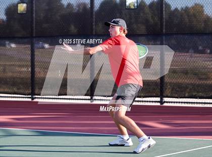 Thumbnail 1 in Fossil Ridge @ Regis Jesuit (CHSAA 5A Boys Dual Team Semifinals) photogallery.