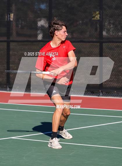 Thumbnail 1 in Fossil Ridge @ Regis Jesuit (CHSAA 5A Boys Dual Team Semifinals) photogallery.