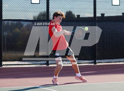 Thumbnail 1 in Fossil Ridge @ Regis Jesuit (CHSAA 5A Boys Dual Team Semifinals) photogallery.