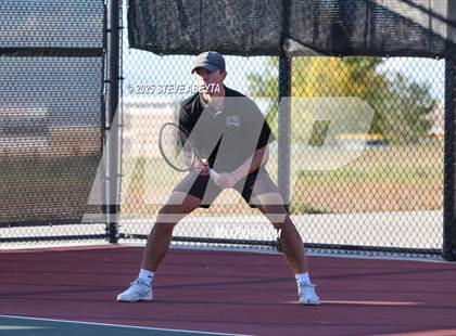 Thumbnail 1 in Fossil Ridge @ Regis Jesuit (CHSAA 5A Boys Dual Team Semifinals) photogallery.