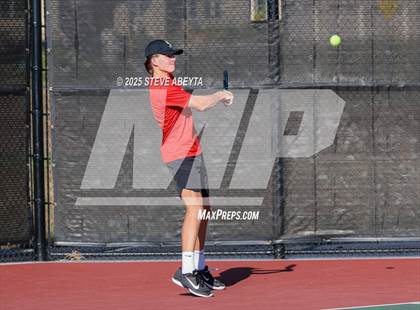 Thumbnail 1 in Fossil Ridge @ Regis Jesuit (CHSAA 5A Boys Dual Team Semifinals) photogallery.