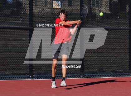 Thumbnail 3 in Fossil Ridge @ Regis Jesuit (CHSAA 5A Boys Dual Team Semifinals) photogallery.