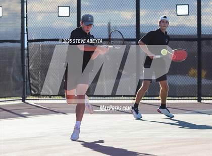 Thumbnail 3 in Fossil Ridge @ Regis Jesuit (CHSAA 5A Boys Dual Team Semifinals) photogallery.