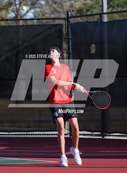 Thumbnail 3 in Fossil Ridge @ Regis Jesuit (CHSAA 5A Boys Dual Team Semifinals) photogallery.