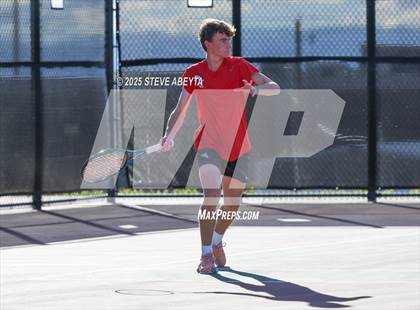 Thumbnail 3 in Fossil Ridge @ Regis Jesuit (CHSAA 5A Boys Dual Team Semifinals) photogallery.