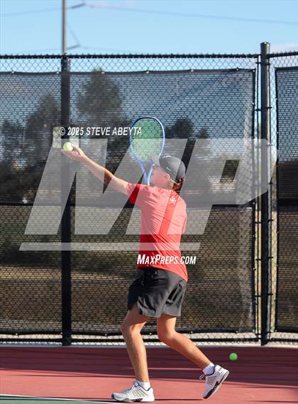 Thumbnail 3 in Fossil Ridge @ Regis Jesuit (CHSAA 5A Boys Dual Team Semifinals) photogallery.