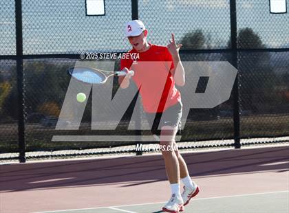 Thumbnail 3 in Fossil Ridge @ Regis Jesuit (CHSAA 5A Boys Dual Team Semifinals) photogallery.