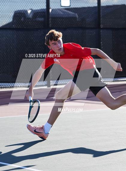 Thumbnail 3 in Fossil Ridge @ Regis Jesuit (CHSAA 5A Boys Dual Team Semifinals) photogallery.