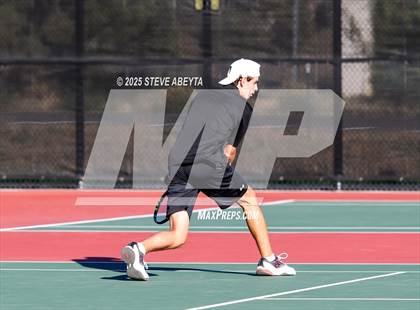 Thumbnail 1 in Fossil Ridge @ Regis Jesuit (CHSAA 5A Boys Dual Team Semifinals) photogallery.