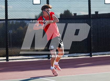 Thumbnail 2 in Fossil Ridge @ Regis Jesuit (CHSAA 5A Boys Dual Team Semifinals) photogallery.