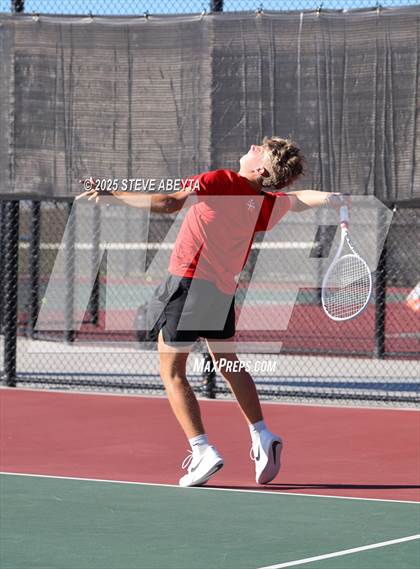 Thumbnail 2 in Fossil Ridge @ Regis Jesuit (CHSAA 5A Boys Dual Team Semifinals) photogallery.