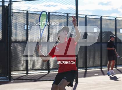 Thumbnail 3 in Fossil Ridge @ Regis Jesuit (CHSAA 5A Boys Dual Team Semifinals) photogallery.