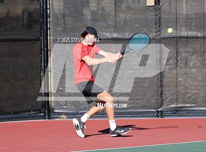 Thumbnail 1 in Fossil Ridge @ Regis Jesuit (CHSAA 5A Boys Dual Team Semifinals) photogallery.