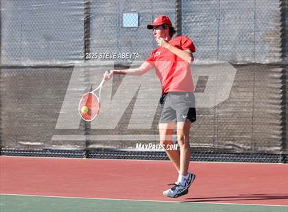 Thumbnail 3 in Fossil Ridge @ Regis Jesuit (CHSAA 5A Boys Dual Team Semifinals) photogallery.
