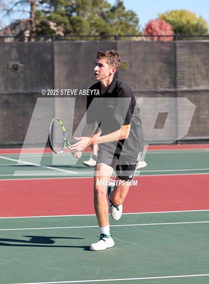 Thumbnail 3 in Fossil Ridge @ Regis Jesuit (CHSAA 5A Boys Dual Team Semifinals) photogallery.
