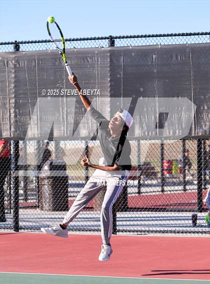 Thumbnail 1 in Fossil Ridge @ Regis Jesuit (CHSAA 5A Boys Dual Team Semifinals) photogallery.