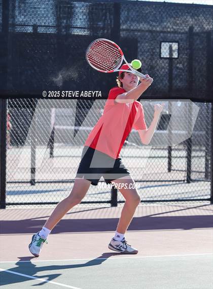 Thumbnail 3 in Fossil Ridge @ Regis Jesuit (CHSAA 5A Boys Dual Team Semifinals) photogallery.