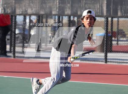 Thumbnail 2 in Fossil Ridge @ Regis Jesuit (CHSAA 5A Boys Dual Team Semifinals) photogallery.