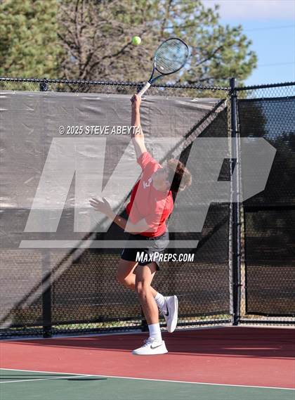 Thumbnail 3 in Fossil Ridge @ Regis Jesuit (CHSAA 5A Boys Dual Team Semifinals) photogallery.