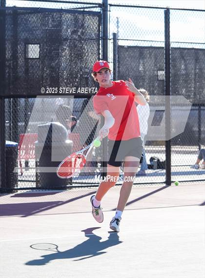 Thumbnail 1 in Fossil Ridge @ Regis Jesuit (CHSAA 5A Boys Dual Team Semifinals) photogallery.
