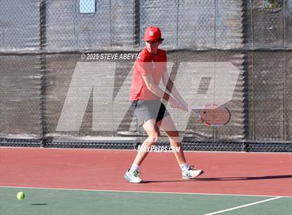 Thumbnail 1 in Fossil Ridge @ Regis Jesuit (CHSAA 5A Boys Dual Team Semifinals) photogallery.