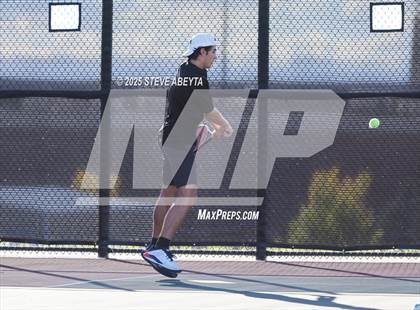 Thumbnail 2 in Fossil Ridge @ Regis Jesuit (CHSAA 5A Boys Dual Team Semifinals) photogallery.
